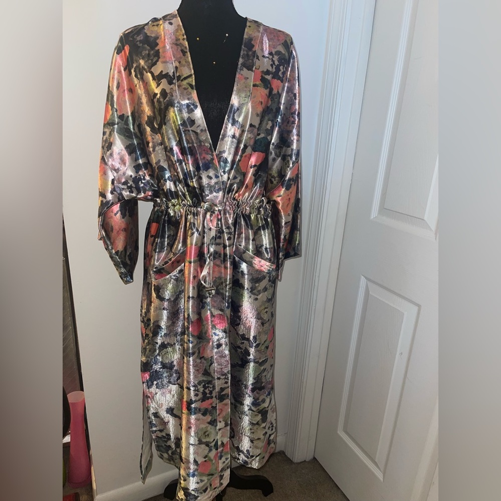 Abstract Floral Satin Duster with *Pockets*!!